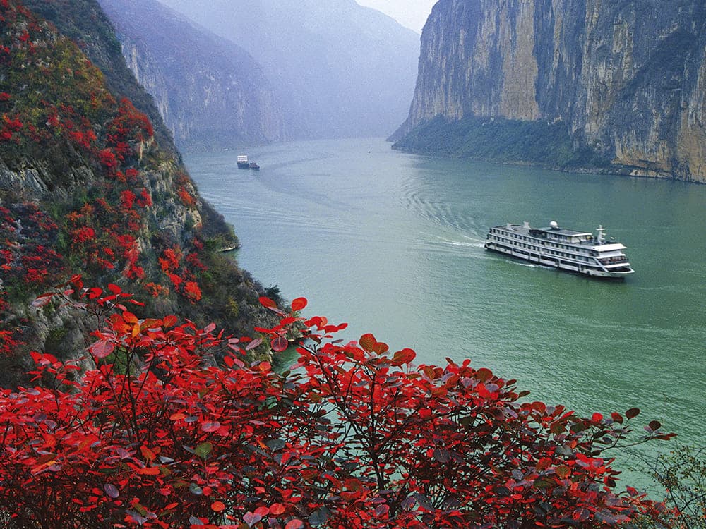 Private 12 Days Yangtze River Cruise Tour — ROOYEE curated journey in China
