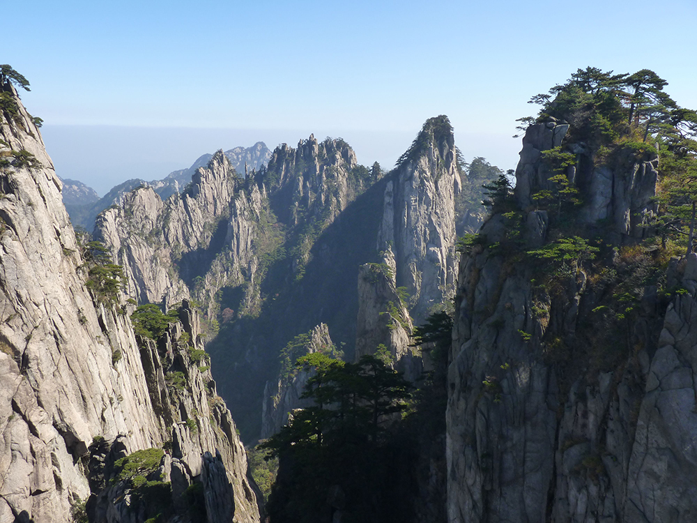 Private 3 Days Huangshan tour — ROOYEE curated journey in China